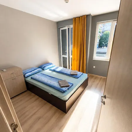 Appartement Einstein 25 *